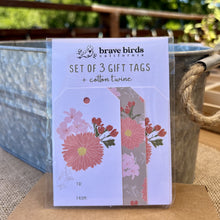 Load image into Gallery viewer, Package of 3 gift tags with a backing card and clear poly envelope
